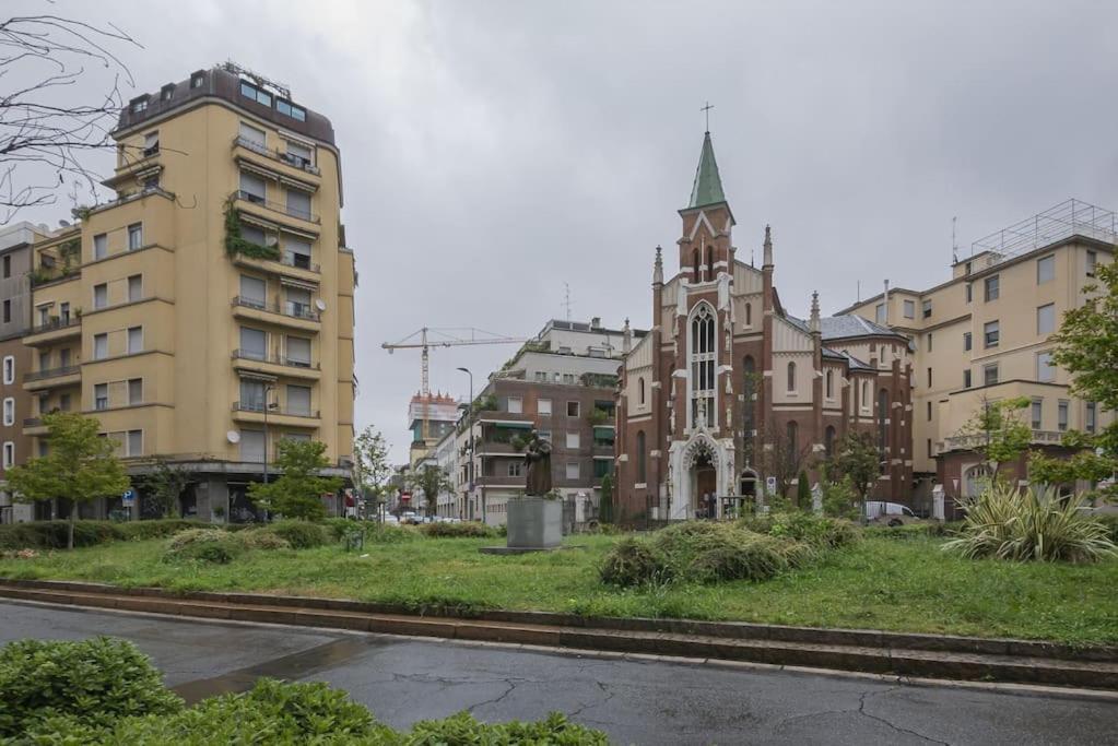 Youhosty - Lepetit 3 Milaan Buitenkant foto